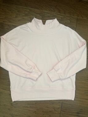 ✨ Live Well Lifestyle Small  Pink Cozy Mock Neck Sweatshirt ✨